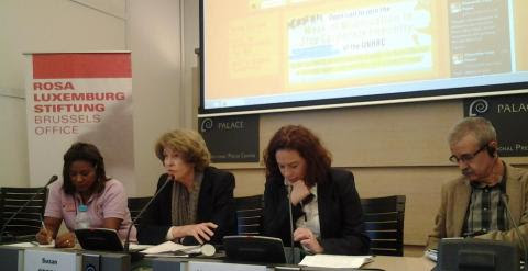 Susan George participando en las jornadas en Bruselas.