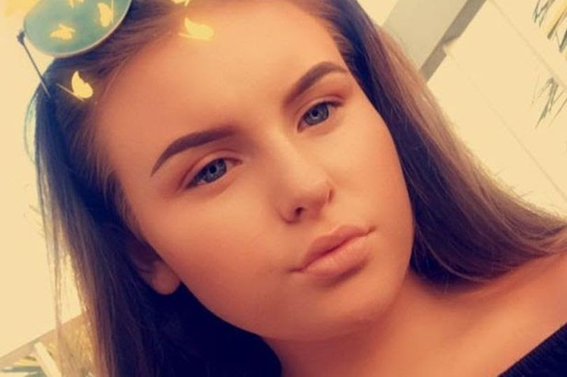 Get the best deals on cute 13 year old dresses and save up to 70% off at poshmark now! 13 Year Old Girl Kills Herself After Being Cyber Bullied On Snapchat And Instagram