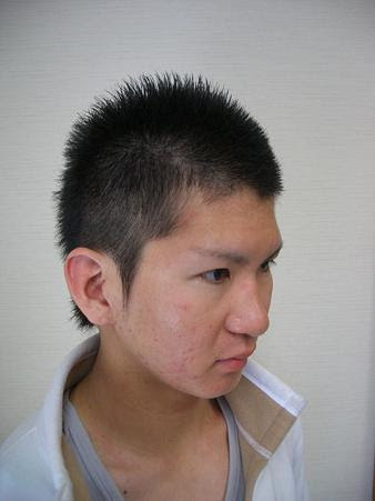男髪型スポーツ刈り