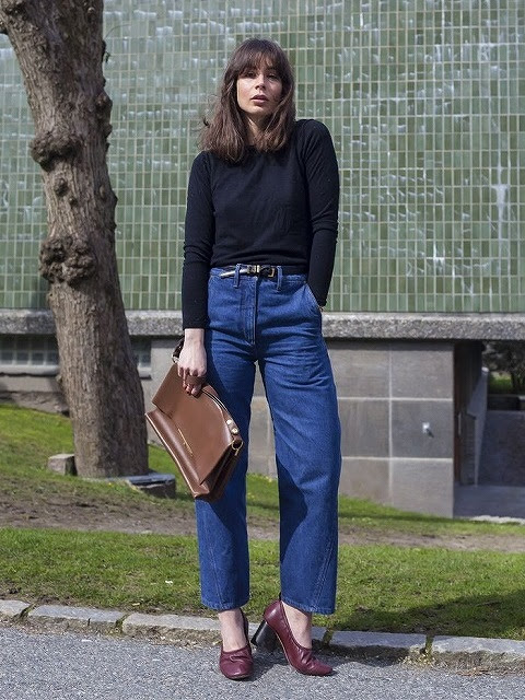 人気のファッショントレンド ロイヤリティフリー海外 デニム コーデ