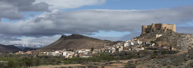 Fotos del impresionante Castillo de los Luna y Mesones de Isuela, un lugar clave en la Comarca del Aranda