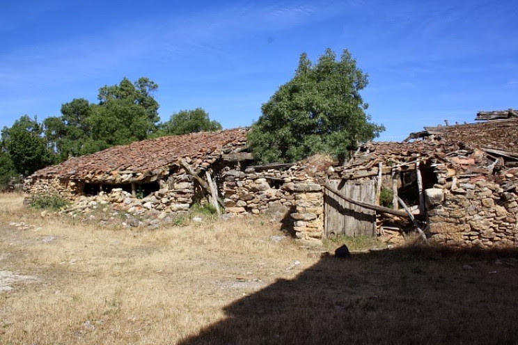 Se cierra la venta de una aldea abandonada en Segovia