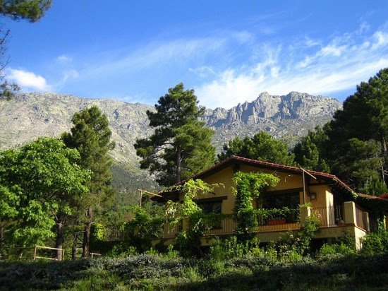 Casas rurales pensadas para parejas. Actividades Para Descubrir La Vertiente Sur De La Sierra De Gredos Y El Valle Del Tietar Castilla Y Leon Turismo Rural