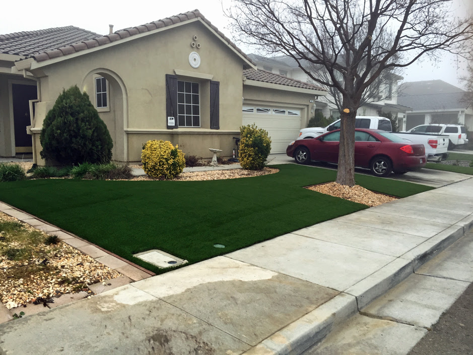 Whether you want inspiration for planning colorado front yard garden or are building designer colorado front yard garden from scratch, houzz has 177 pictures from the best designers, decorators, and architects in the country, including kirk riley design and shades of green landscape architecture. Turf Grass Craig Colorado Garden Ideas Front Yard Landscaping Ideas