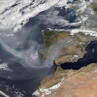 image showing smoke from Canada covering areas of Europe