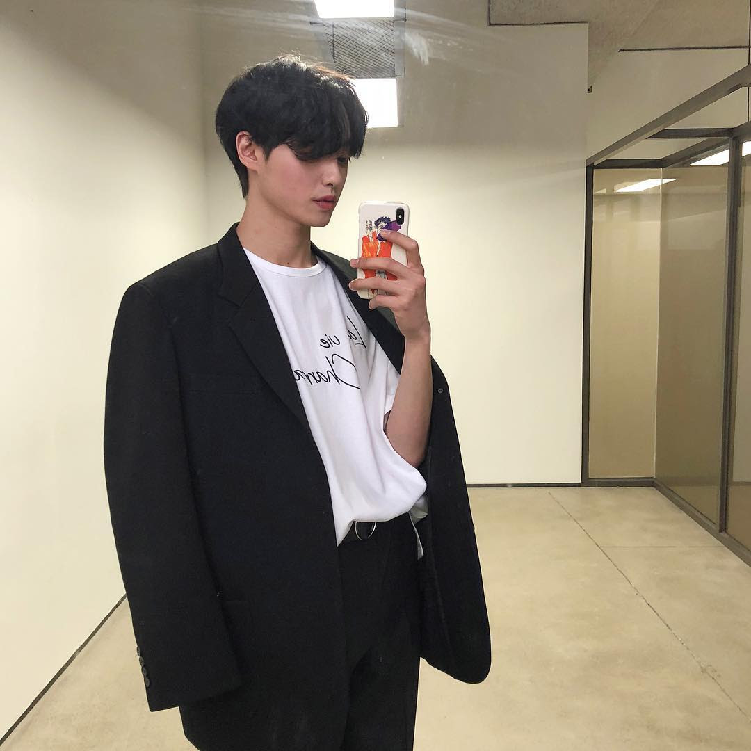ファッショントレンド エレガント韓国 ファッション インスタグラマー