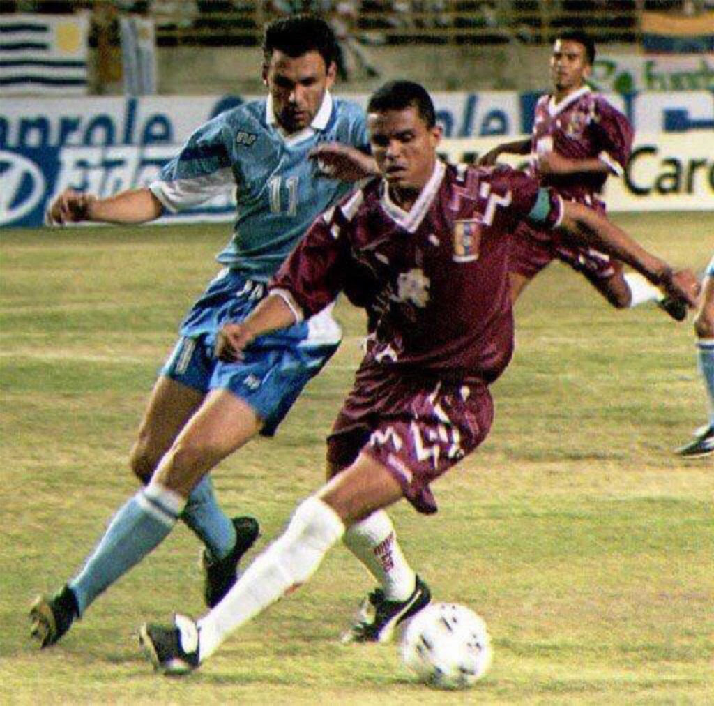 He debuted with the uruguayan national team on 13 july 1993. Professional Player Gus Poyet Official Website