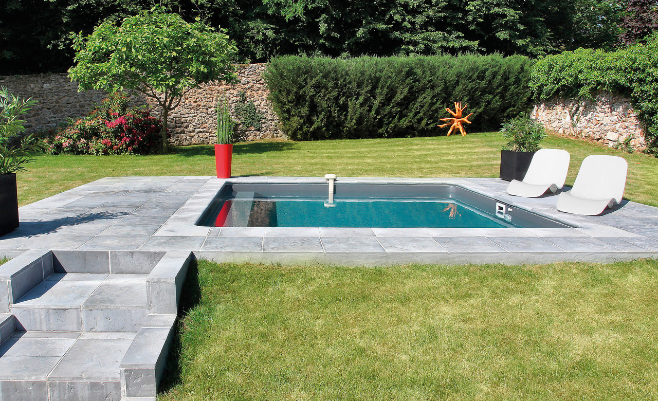 Hier erhalten sie praktische tipps für die auswahl und installation. Swimmingpool Pools Direkt Vom Poolhersteller Desjoyaux Pools