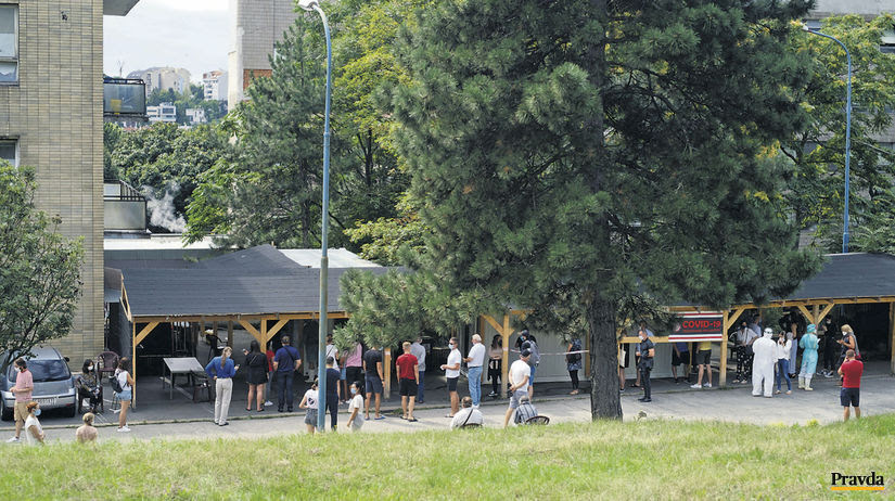 Je ešte infekčnejší ako takzvaný britský variant covidu a vakcíny účinkujú menej. Na Testy Na Koronavirus Cakalo Mnozstvo Ä¾udi Poslal Ich Tam Status Poslanca Domace Spravy Pravda Sk