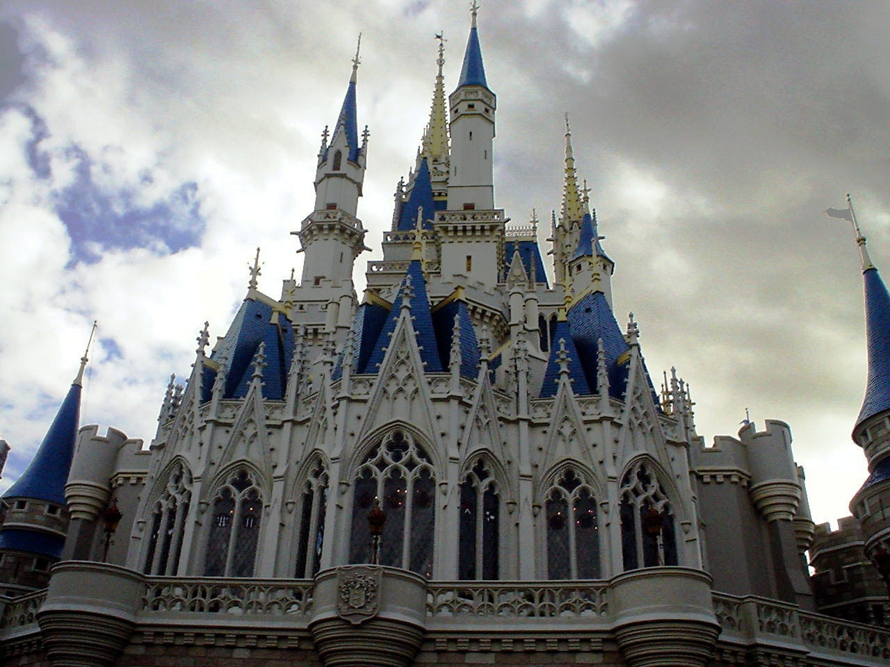 画像をダウンロード ディズニーランド 画像 素材 ディズニーランド 画像 素材