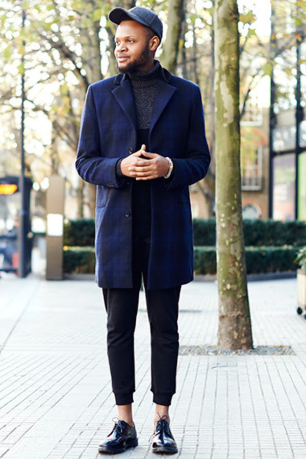 日本の髪型のアイデア 75 紺色 コート メンズ コーディネート