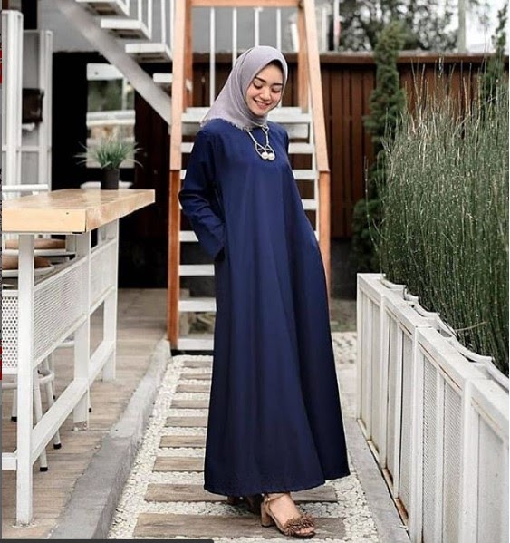  Jilbab  Warna  Apa  Yang Cocok  Dengan  Baju Warna  Biru Dongker 