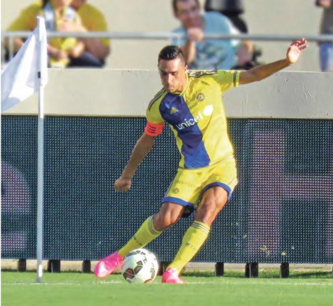Check spelling or type a new query. Eran Zahavi Ein Israeli Mischt Den Chinesischen Fussball Auf