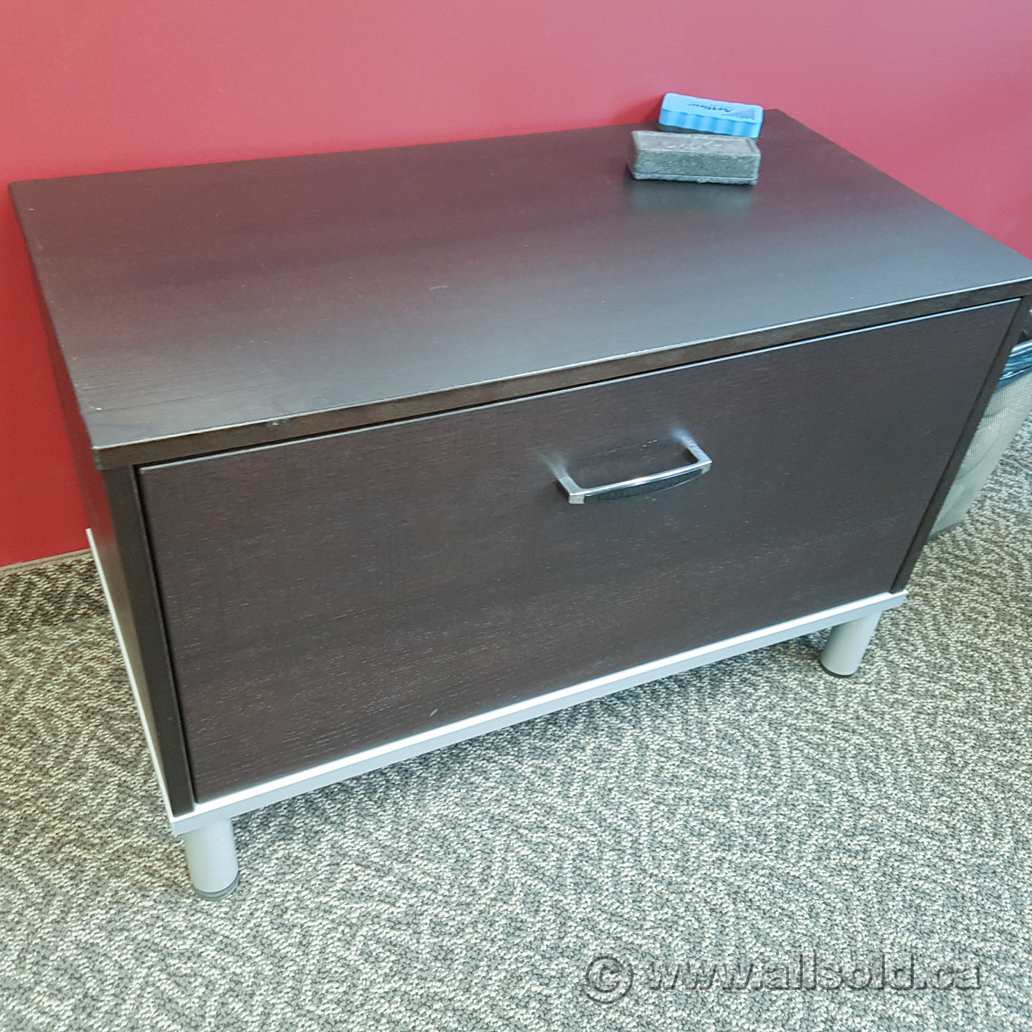 Complete your office setup with the sidekick file cabinet. Espresso Single Drawer Lateral File Cabinet Allsold Ca Buy Sell Used Office Furniture Calgary