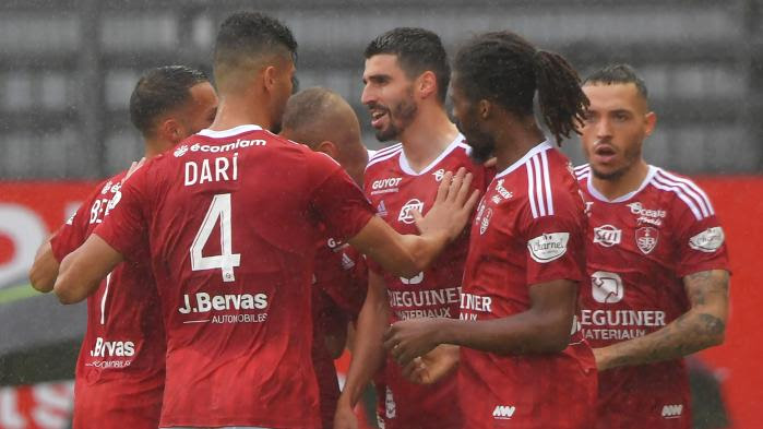 Ligue 1 : deux matchs à huis clos partiel pour Brest après les incidents contre Strasbourg