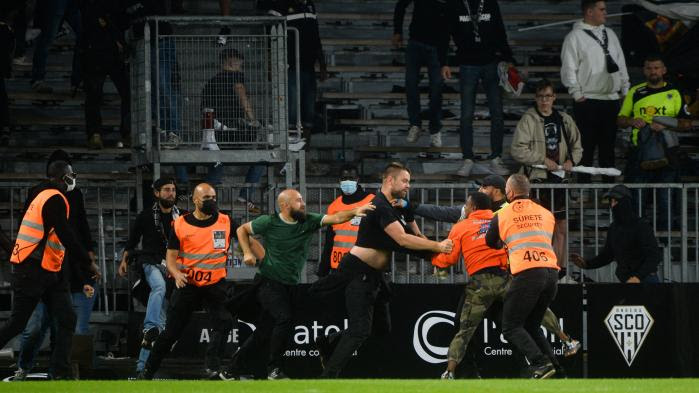 Incidents Angers-Marseille : deux mois à un an de prison avec sursis requis contre cinq supporters du SCO