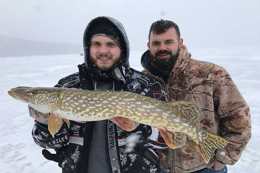 Зимняя рыбалка на щуку: азы успешной ловли