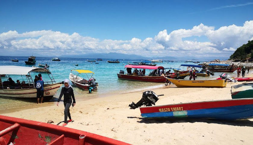 Kalau anda dari kuala lumpur dan datang dengan kapal terbang, turunlah di. Pulau Perhentian Istimewanya Hanya Orang Luar Yang Tahu Astro Awani