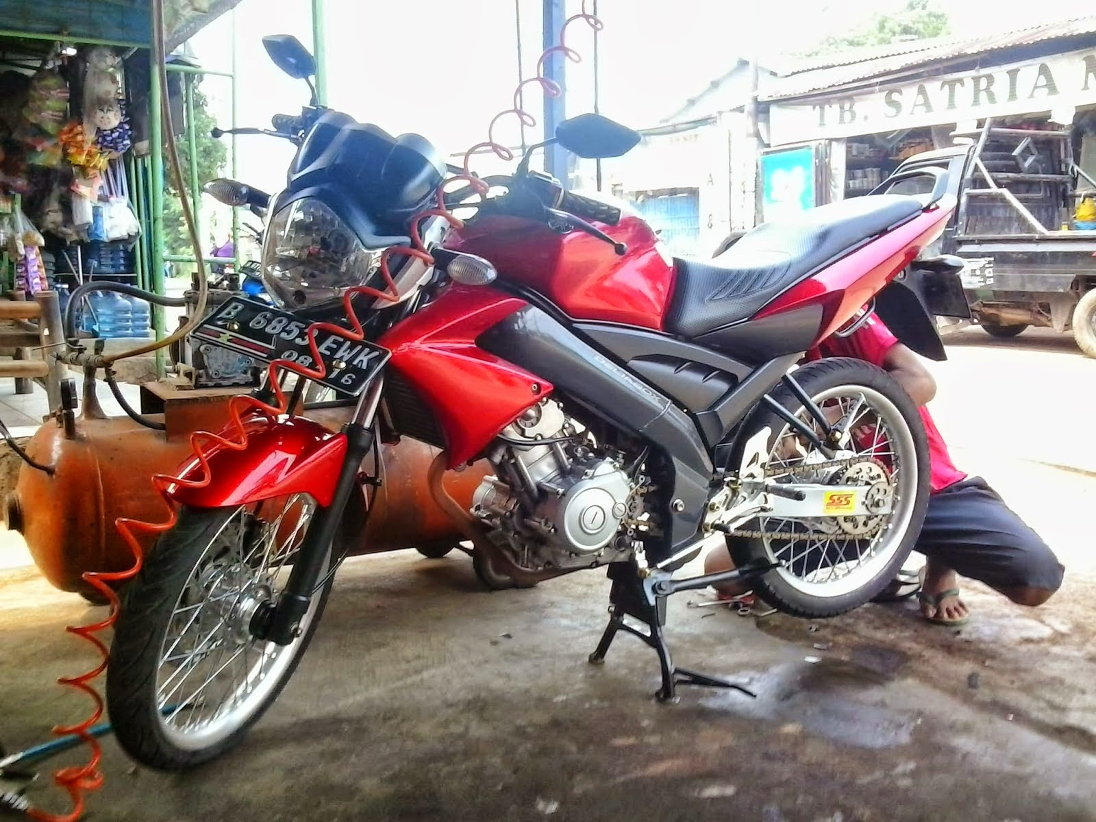 101 Modif  Simple Vixion Lama Modifikasi  Motor  Vixion Terbaru