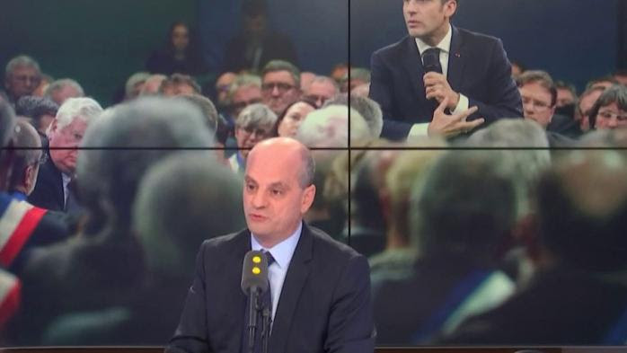 VIDEO. Emmanuel Macron et ceux "qui déconnent" : "On essaie de cultiver un cliché sur le président des riches qui est faux", assure Jean-Michel Blanquer