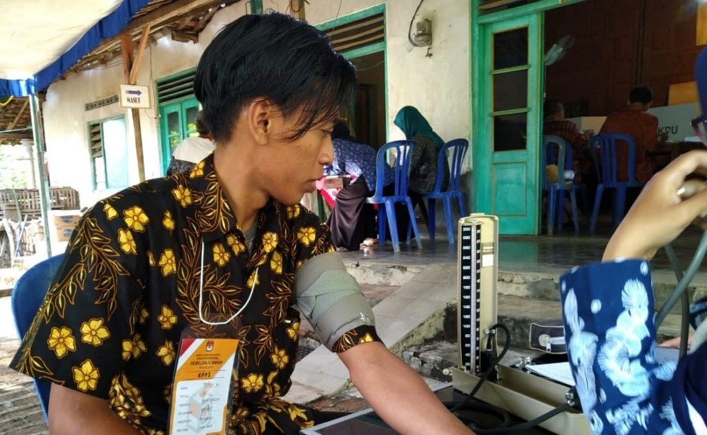 Telaga Ngebel Hari Ini Apakah Buka / 10 Foto Pantai ...