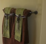 Bathroom Towels Ideas : 37 Towel Storage Ideas For Your Bathroom 2021 Edition / If you're short on floor space, hang the baskets vertically above the toilet or sink and nestle a few rolled towels or hand towels inside.