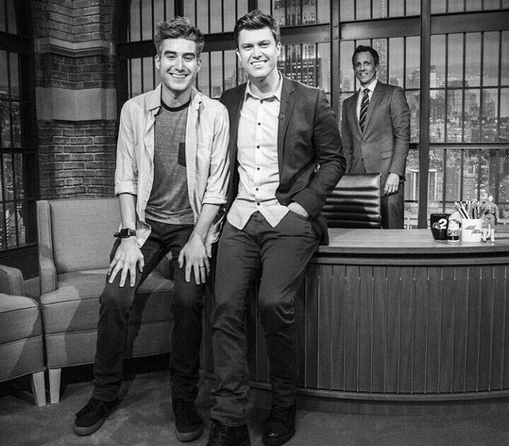 Colin Jost Height / Colin Jost Bio Age Net Worth Height In ...