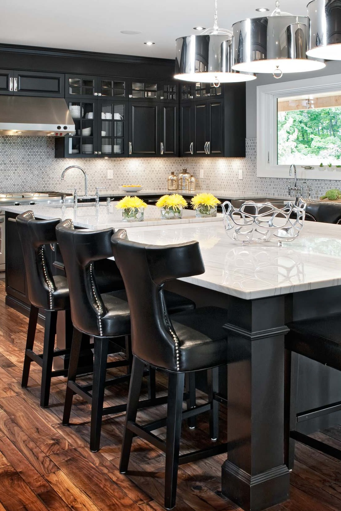 The countertops gold and brown flecks pick up the colors of the travertine subway tile backsplash. White Marble Kitchen Countertops Design Ideas Countertopsnews