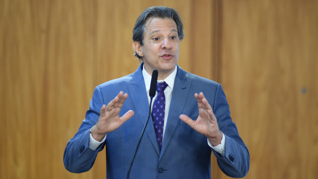 Promessa de Haddad de alternativa a desoneração não deve impedir derrubada de veto