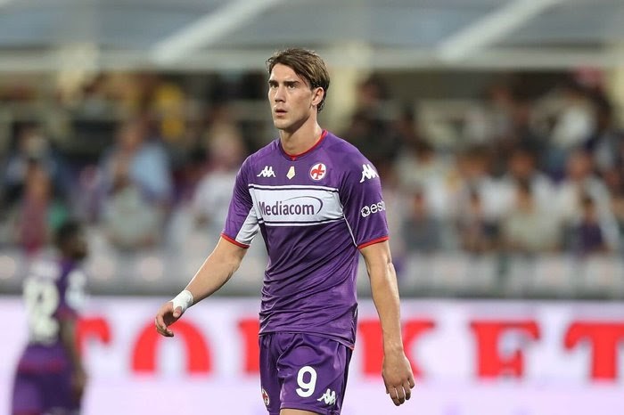 Dusan Vlahovic Height : Dusan Vlahovic Afc Fiorentina Player Profile
