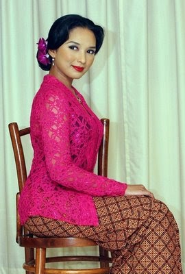 Warisan Baju  Kebaya  mimbar kata