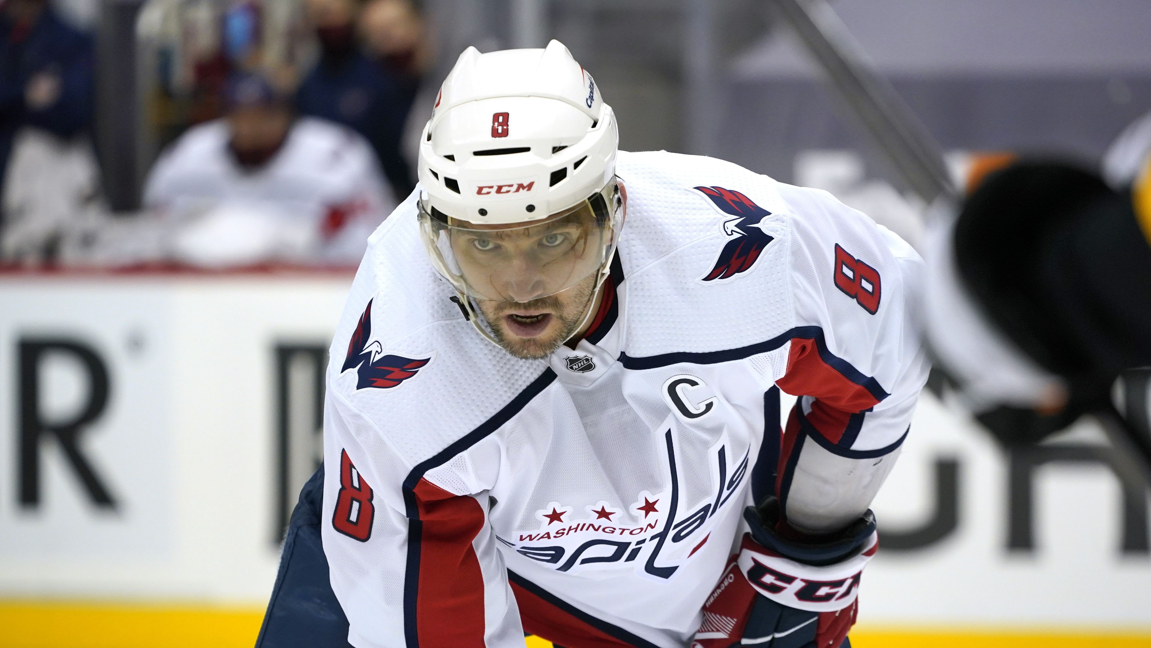 Über 80% neue produkte zum festpreis; Alex Ovechkin Put On Covid 19 List Capitals Fined 100k For Breaking Protocols The Boston Globe