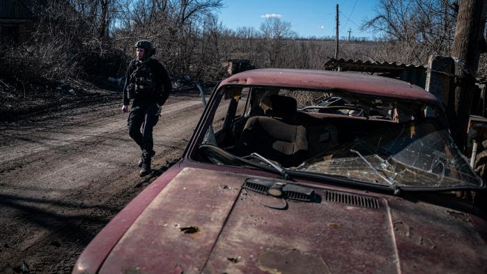 TEMOIGNAGES. Guerre en Ukraine : près de Bakhmout, des volontaires "risquent leur vie" pour exfiltrer des civils