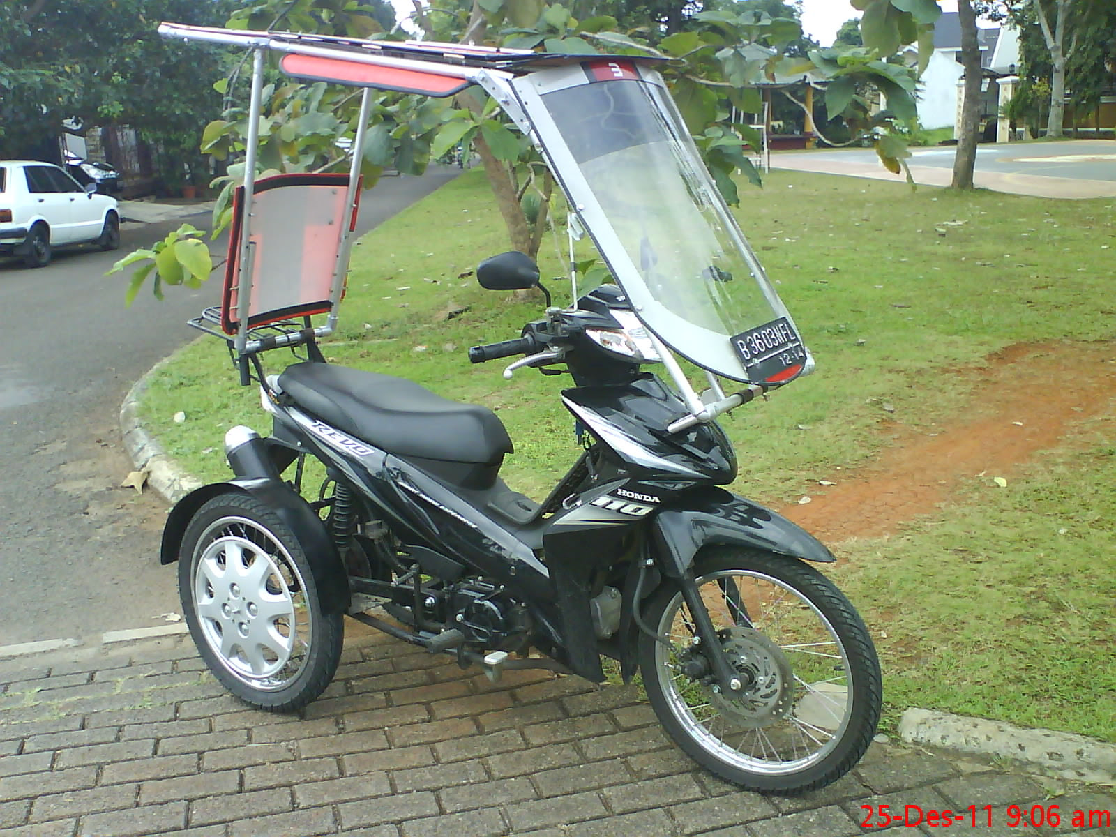 Modifikasi Motor Roda Tiga Matic Keren Dan Terbaru Gaulotomotif