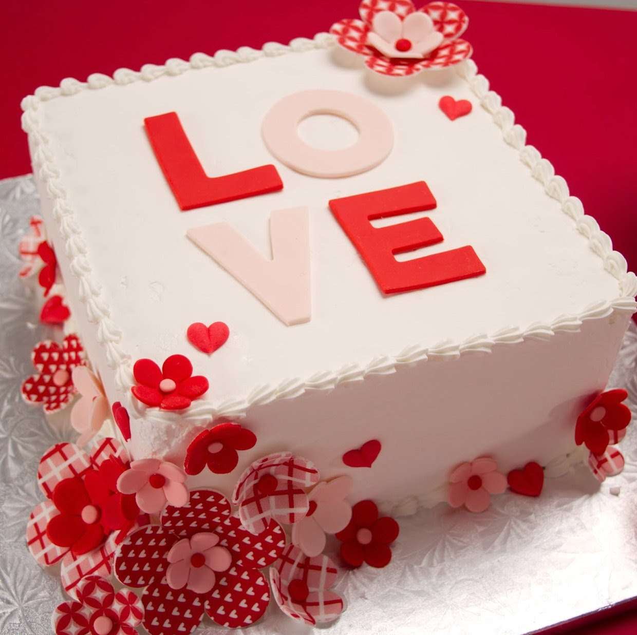 August 24, 2018august 24, 2018 valentine cake house. Love Flowers Valentines Day Cake Valentine Day Special Cakes In Lahore