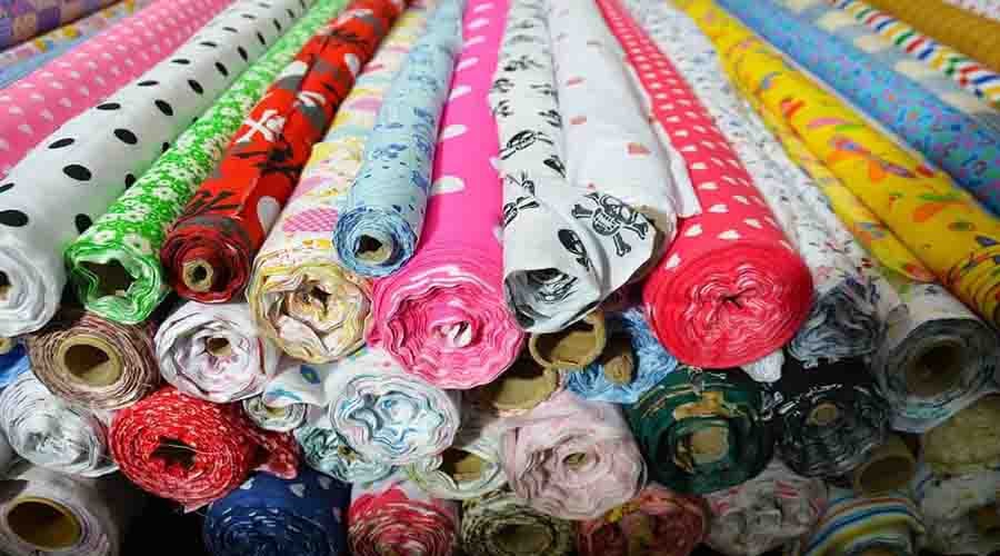 Apakah Karya Kerajinan  Tekstil  Yang  Menjadi Khas Indonesia 