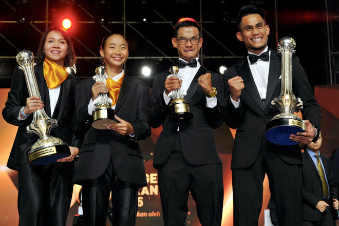 Perkhidmatan awam malaysia bertaraf dunia = book. Silat S Al Jufferi Is Sportsman Salute To Ahmad Sarji Jega