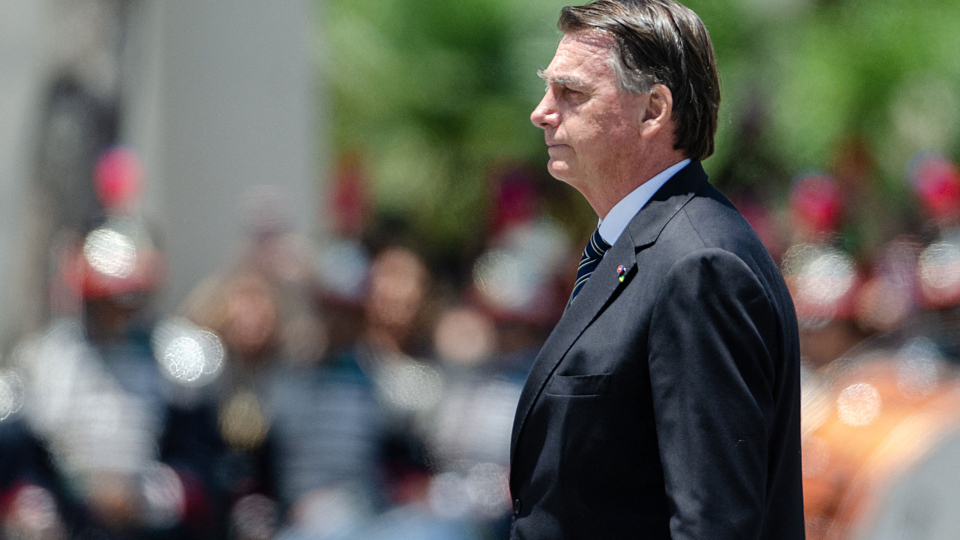 Bolsonaro provocou calote milionário na Caixa para tentar vencer a eleição
