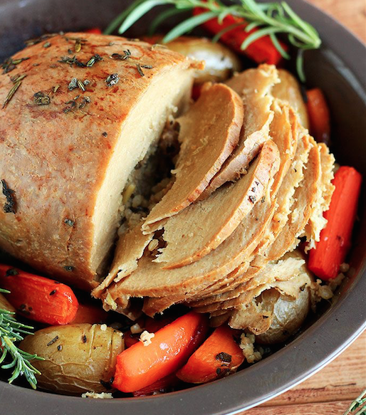 From ham to braised short ribs to hearty vegetarian pot pie, and more, here are 10 alternative thanksgiving meals for a totally special holiday dinner. No Turkey No Problem Three Awesome Alternative Thanksgiving Dinner Ideas Roaming Hunger
