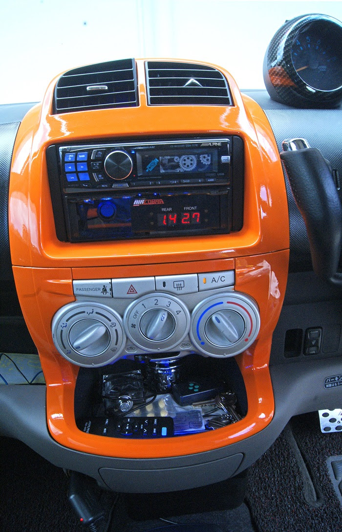 Perodua Myvi Kuning - Klemburan b