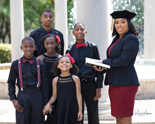 Respect for the hero! Well done Mother of 5 whose graduation photos went viral is now an attorney: 'My life has changed tremendously'