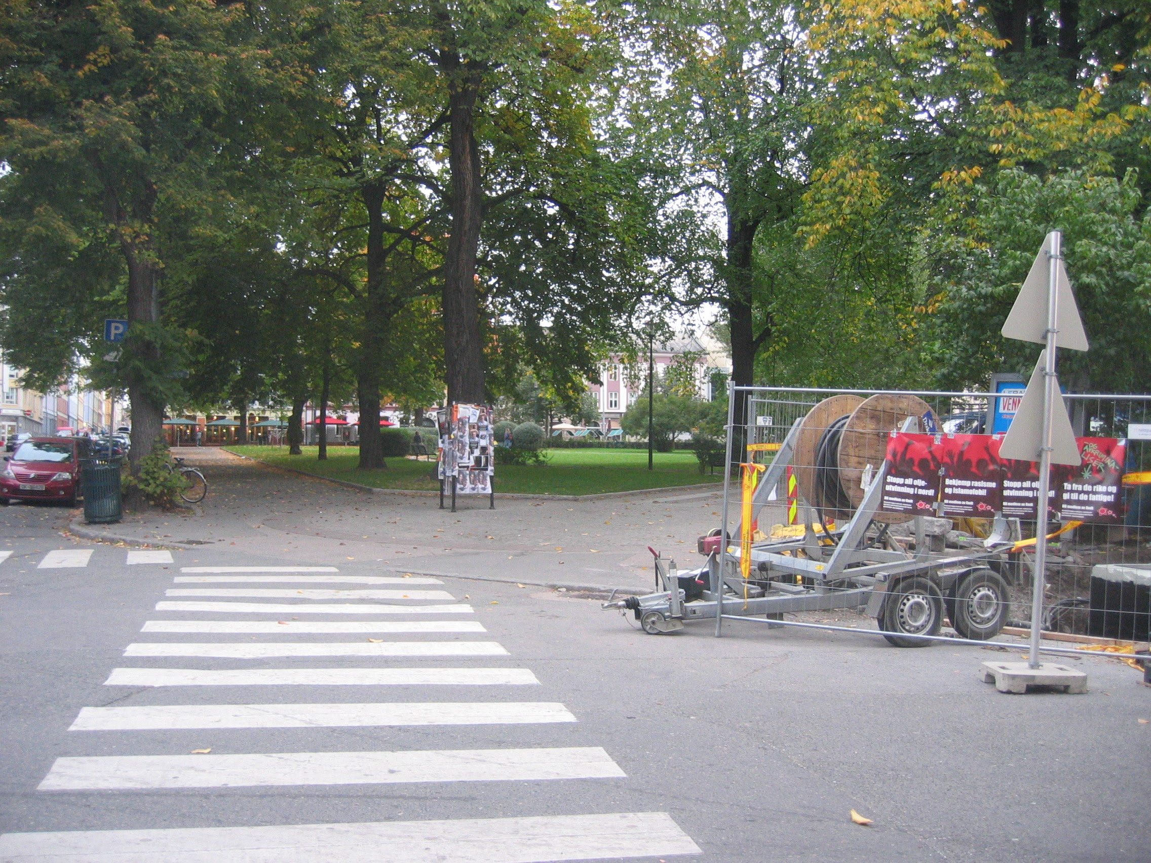 Olaf ryes plass og thorvald meyers gate 2020 med nytt anlegg for overvannshåndtering.jpg 4,176 × 2,784; Et Hull Ved Olaf Ryes Plass Byen I Forandring