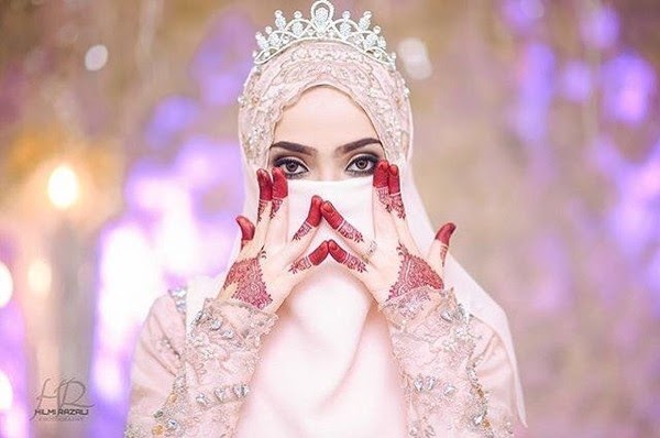  Desain  Gaun  Pengantin Syari  Bercadar Model Gaun  Pengantin