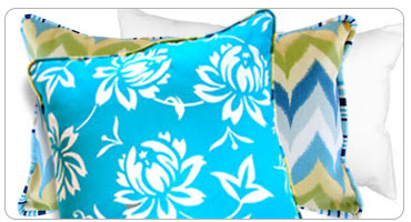 Outdoor Piped Pillow Trio