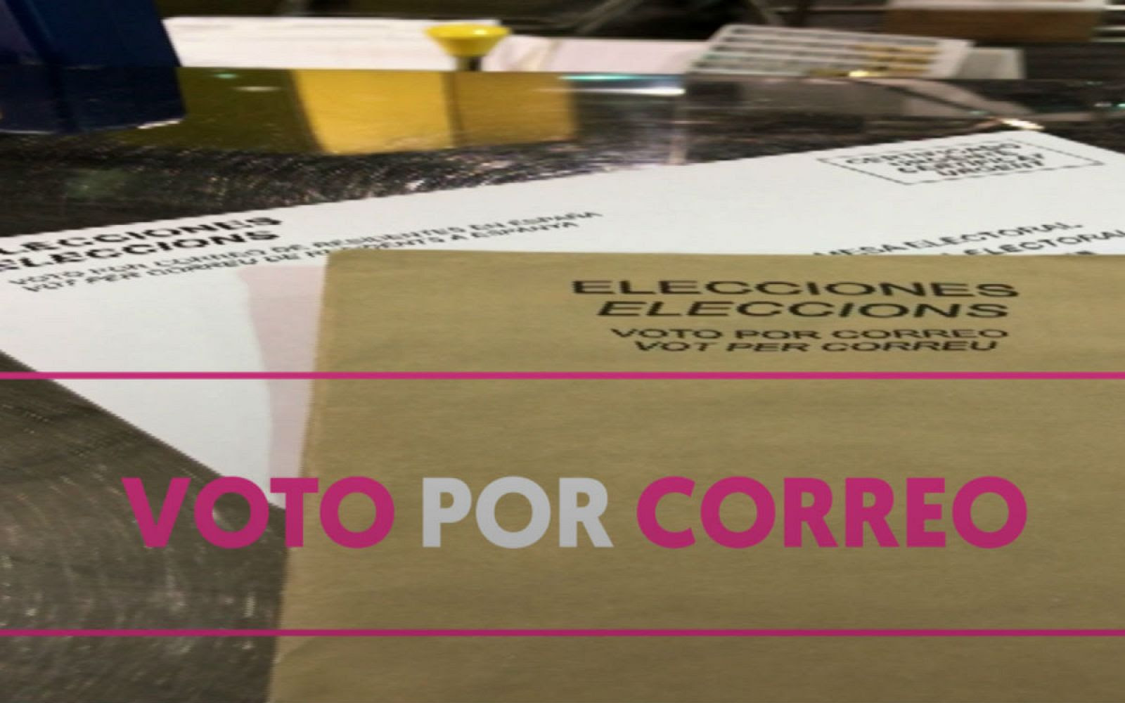 Colas de hasta cinco horas para votar en algunas oficinas de Correos