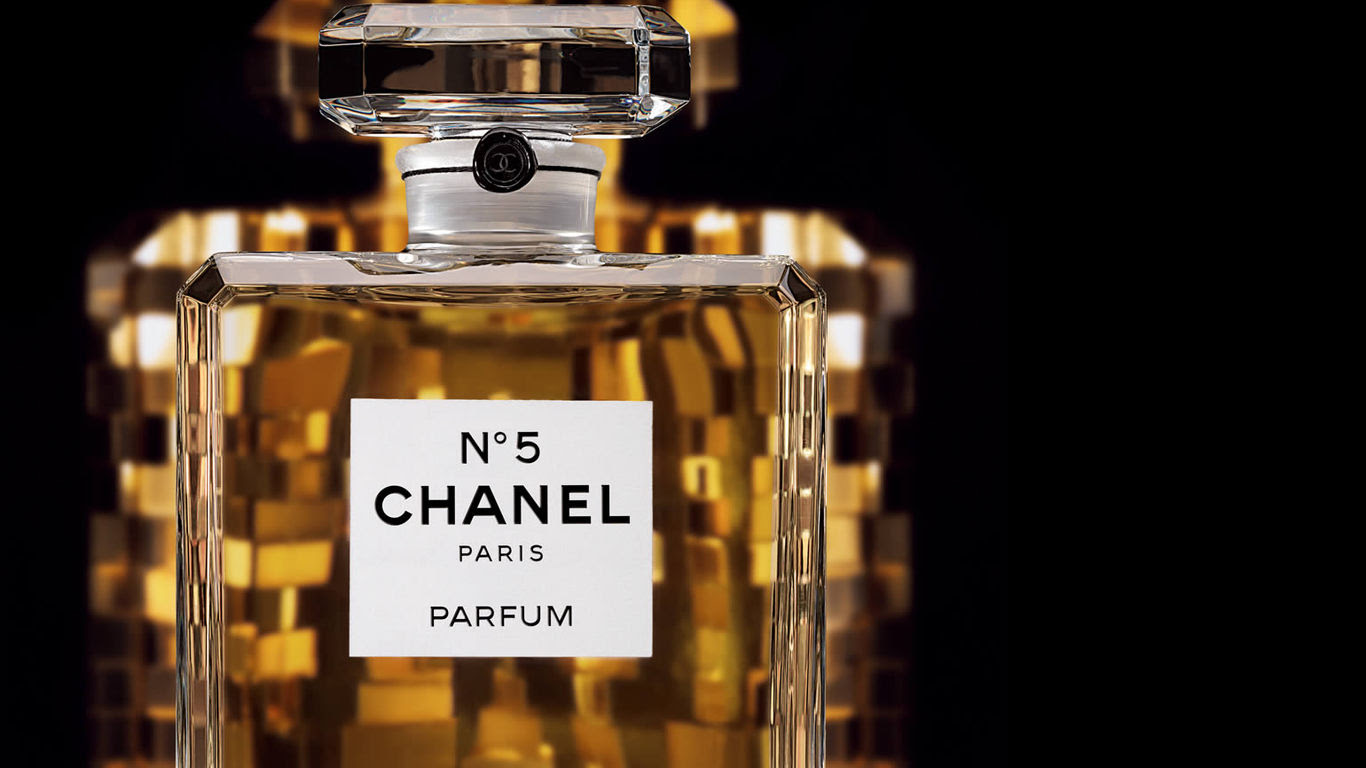 Chanel 香水 待ち受け Udin