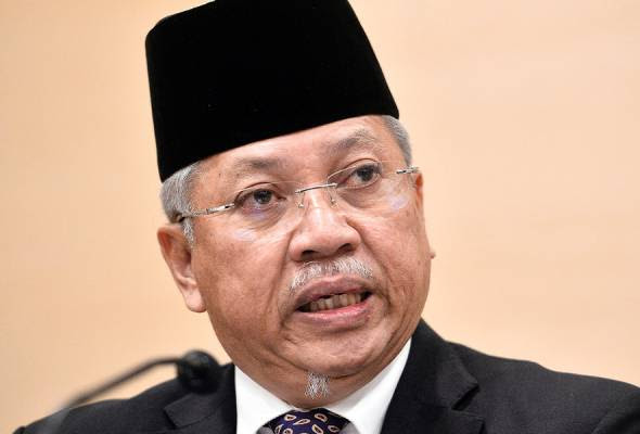 Menteri datuk raja nong chik raja zainal abidin. Tan Sri Annuar Musa Dilantik Menteri Wilayah Persekutuan Astro Awani