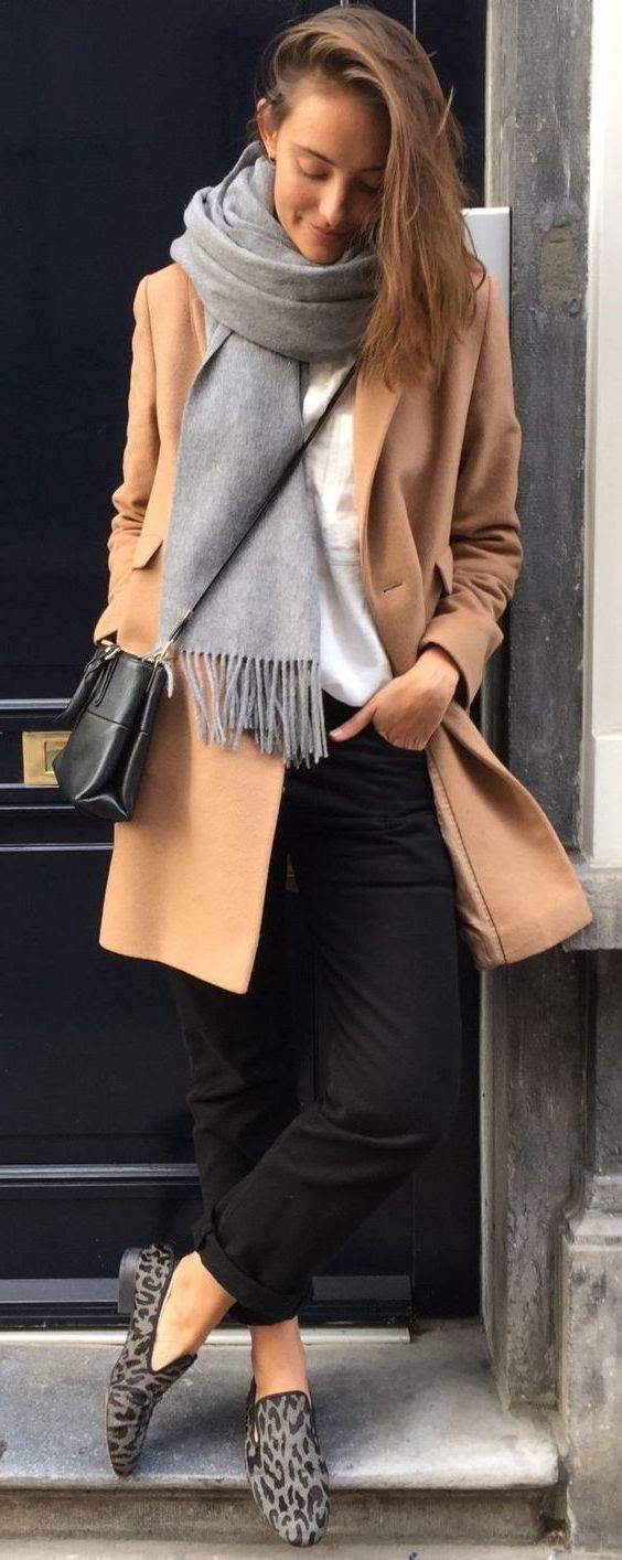 What color matches with sandal color? 31 Ways How To Wear Camel Coats For Women 2021 Ladyfashioniser Com