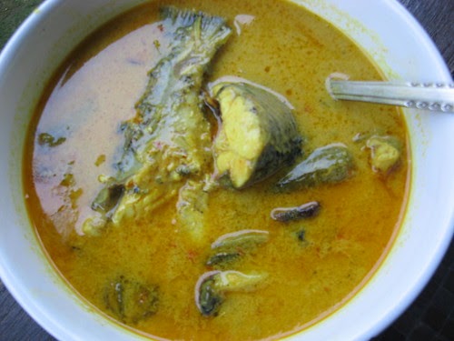 Koleksi 1001 Resepi: masak lemak ikan jelawat