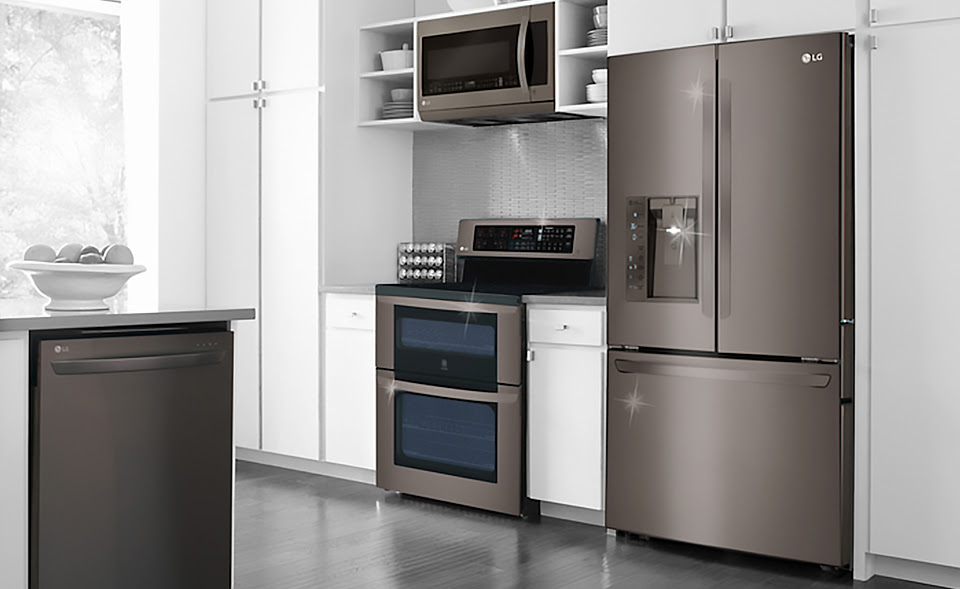 People love the sleek, modern design and rich color of black stainless steel. Black Stainless Steel Appliances Are A Kitchen Must Have Best Buy Blog